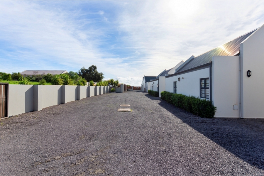 9 Bedroom Property for Sale in Olifantskop Western Cape